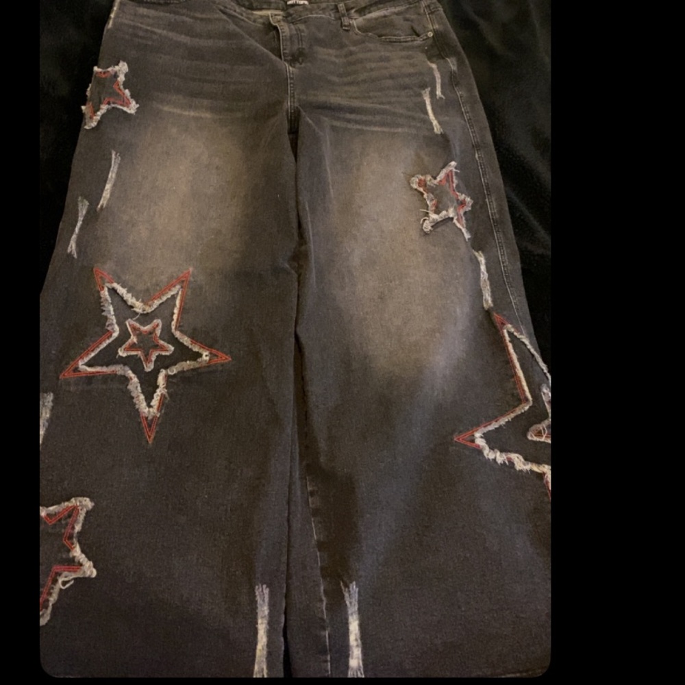Hot Topic Black Wide-Leg Jeans with Red & White Star Embroidery